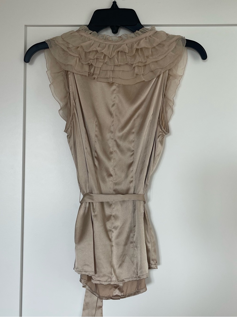 Cream Silk Ruffle Sleeveless Blouse Size S - Picture 3 of 5